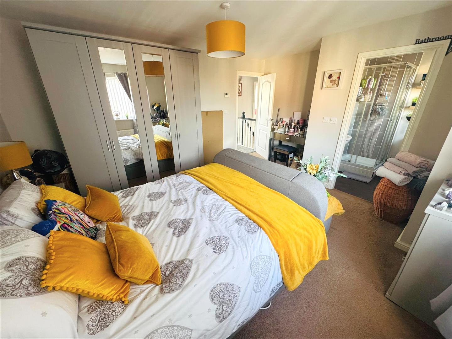 Heol Waungron, Carway, Kidwelly, SA17 4HY